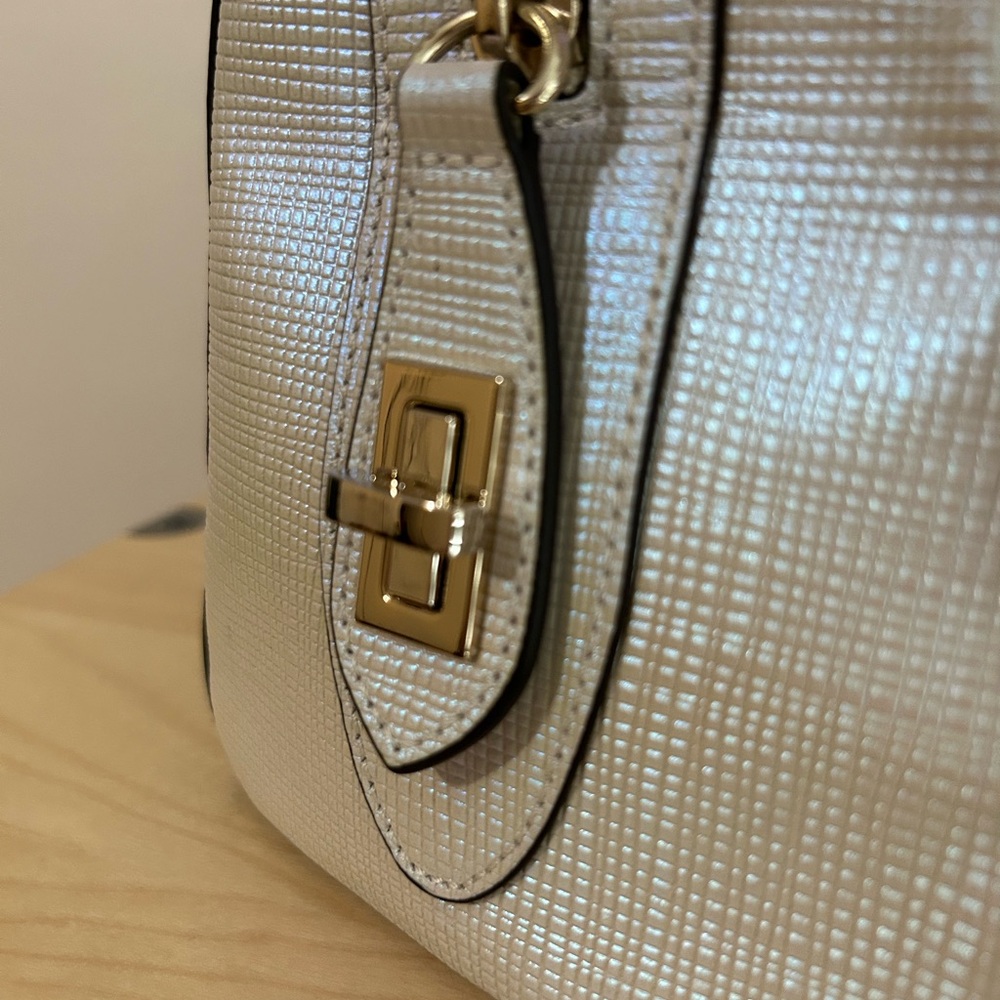 Henri Bendel Barel Iridescent Satchel - Picture 10 of 13